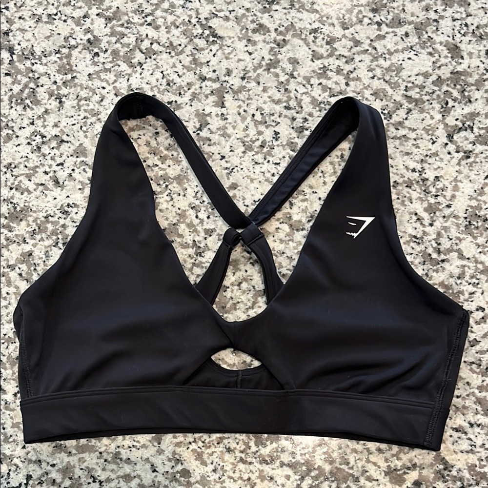 GymShark Peekaboo Sport Bra in Black Size XL